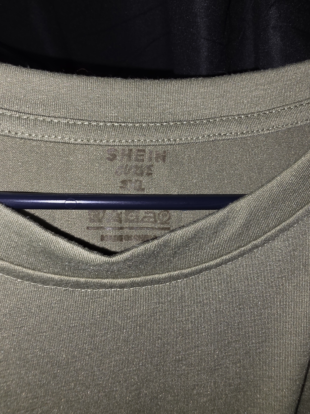 5 SHEIN Basic Crew Neck Tee - Picture 5 of 5